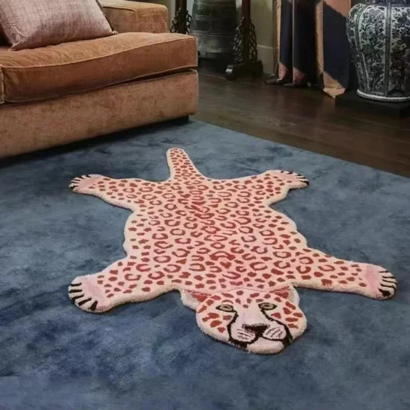 VIKAMA Imitation cashmere carpet Upgraded Material Creative Rug Living Cute Animal Room Bedroom Bathroom Non-slip Carpet Rug Mat