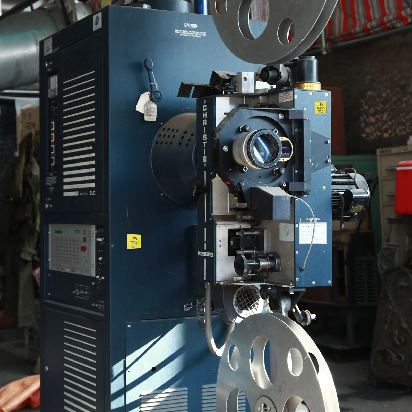 

450pcs Anti Static Labels Warning Decals Yellow Electrostatic Sensitive Devices Protective Paper Folder Tag Sealing Sign