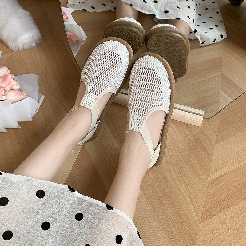 2023. Sandały damskie Hollow Breathable Mesh Shoes Retro Style Flat Bottom Fisherman Casual Shoes Round Toe Soft Sole Female Shoes