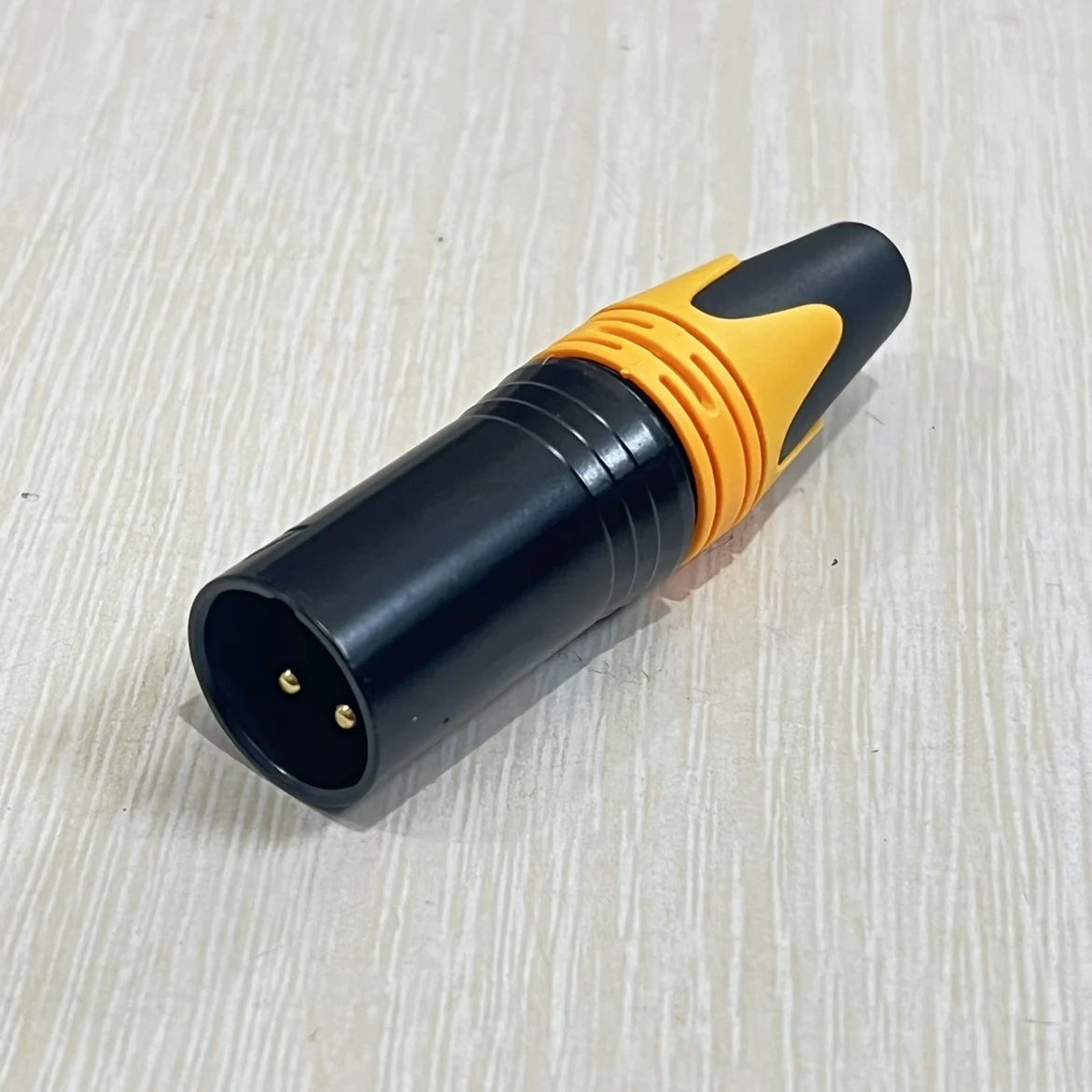 Three core XLR head black gold microphone plug, male balance head, male card faucet, J Pa lamp, packaged in 10 pieces