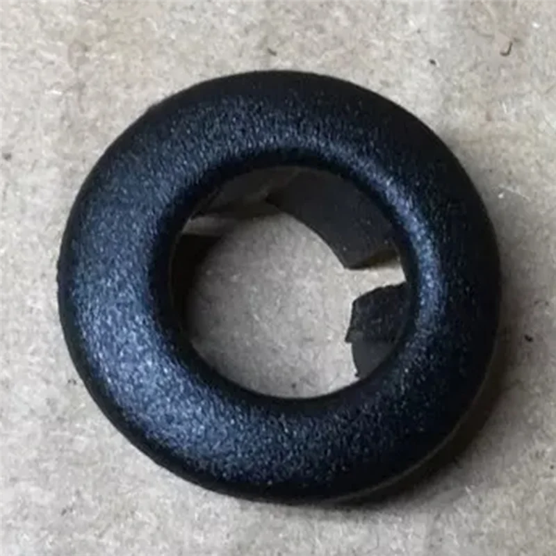 

51418200729 4Pcs Car Door Panel Lock Knob Bushing Trim Ring For BMW E46