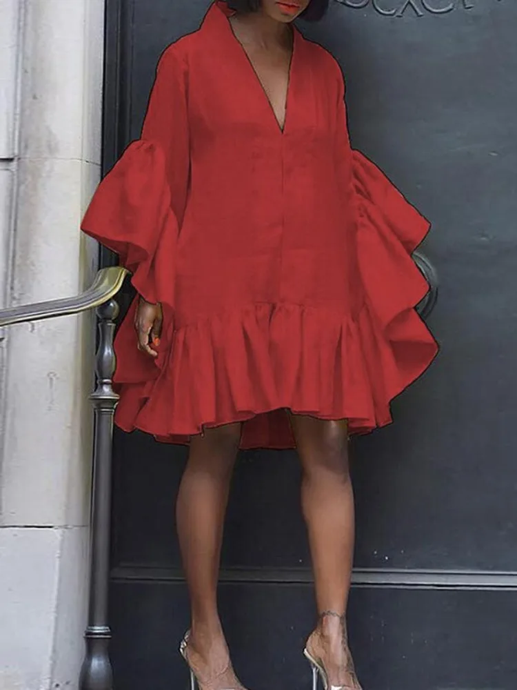 ชุดเดรสสั้นสีฟ้าสำหรับงานปาร์ตี้ฤดูร้อน แขนบาน คอวี ทรงหลวม ชายระบายจีบ สไตล์ลำลอง สวยสง่า เหมาะสำหรับออกงาน