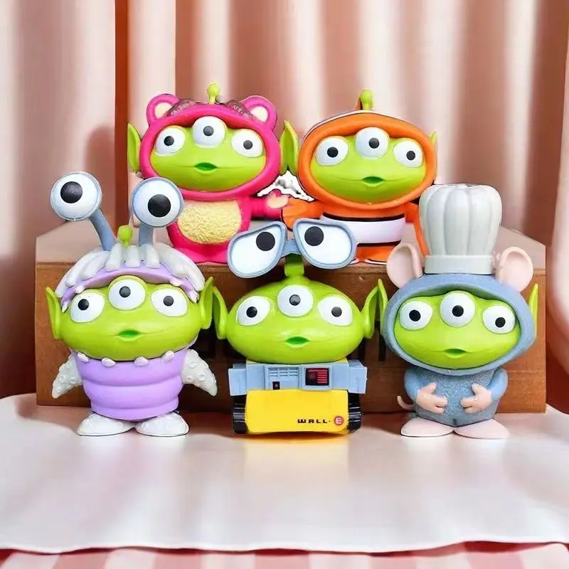 Animación de Disney Toy Story Alien COS arrastrar juguetes, modelos de escritorio, pequeños adornos cajas ciegas, regalos de cumpleaños