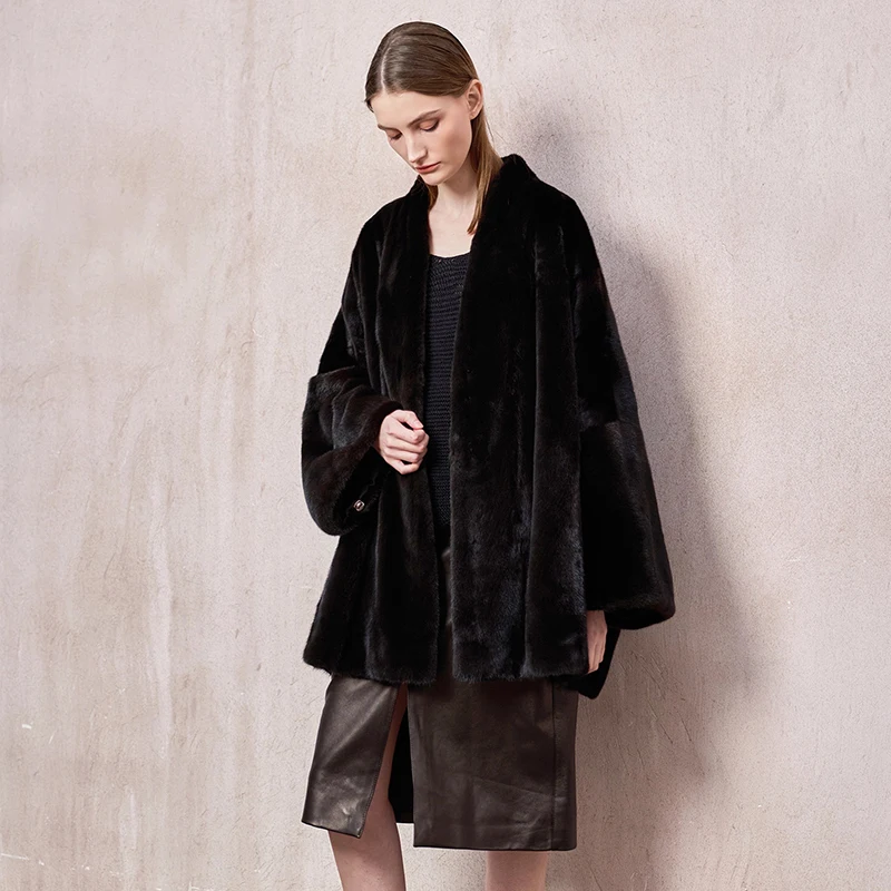 Ftangaiur 겨울 수입 백조 벨벳 밍크 퍼 코트 브이넥 긴 소매 밍크 코트 여성용 루즈핏 부드러운 천연 리얼 밍크 퍼 코트