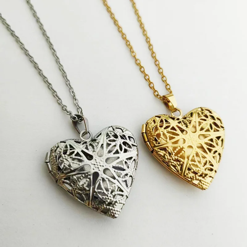 1pc Hollow Love Heart Stainless Steel Locket Necklaces Shell Photo Frame Pendant Necklace Women Men Fashion Memorial Jewelry
