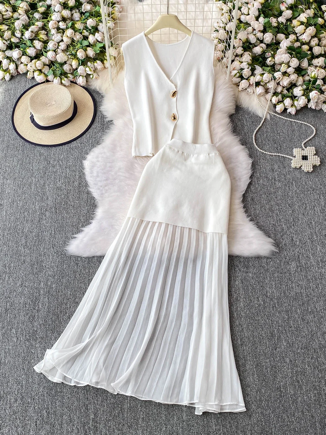 

Ele V-ne Svel Knitted Vest Top Slimming Drapey Pleated Long Skirt Set High Waist Faionable Two-piece Summer Outfit