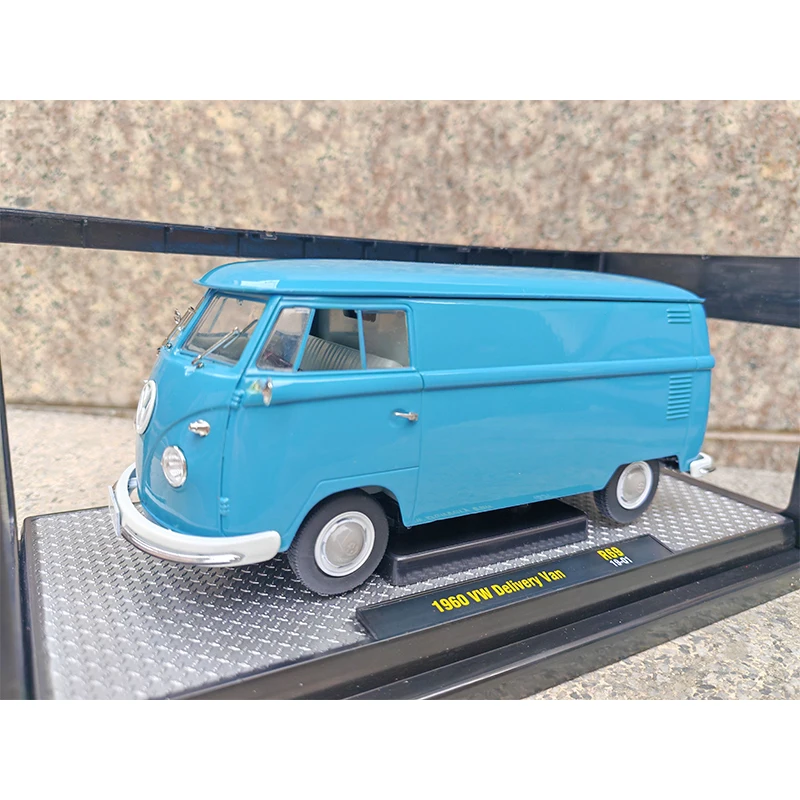 

M2 1:24 Van Bus Series Diecast Model Alloy Car Child Christmas Gift Collect Ornaments