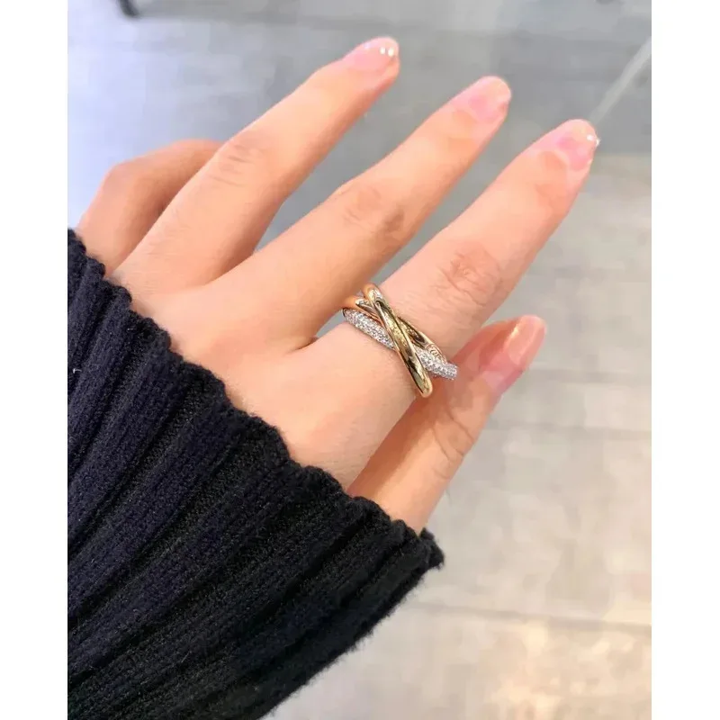 

2026 New fashionable and personalized niche design 18K rose gold, gold versatile simple ROBO