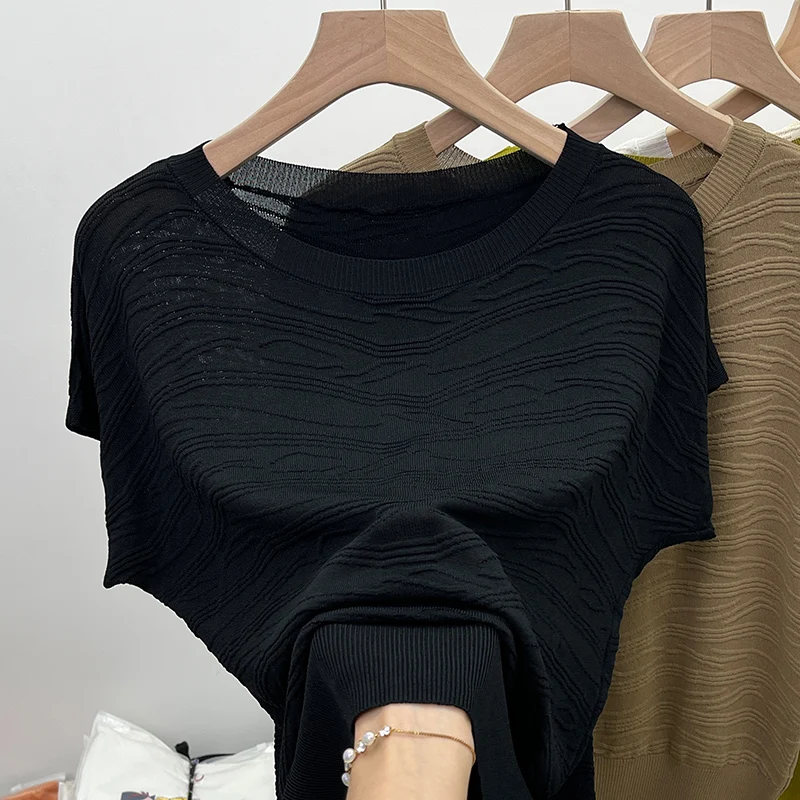 เสื้อยืดไหมน้ำแข็งถักแบบหลวม สไตล์เรโทร ปกปิดหน้าท้อง สำหรับผู้หญิง ใส่สบายๆ ลำลอง คอกลม รุ่นใหม่สำหรับฤดูร้อน