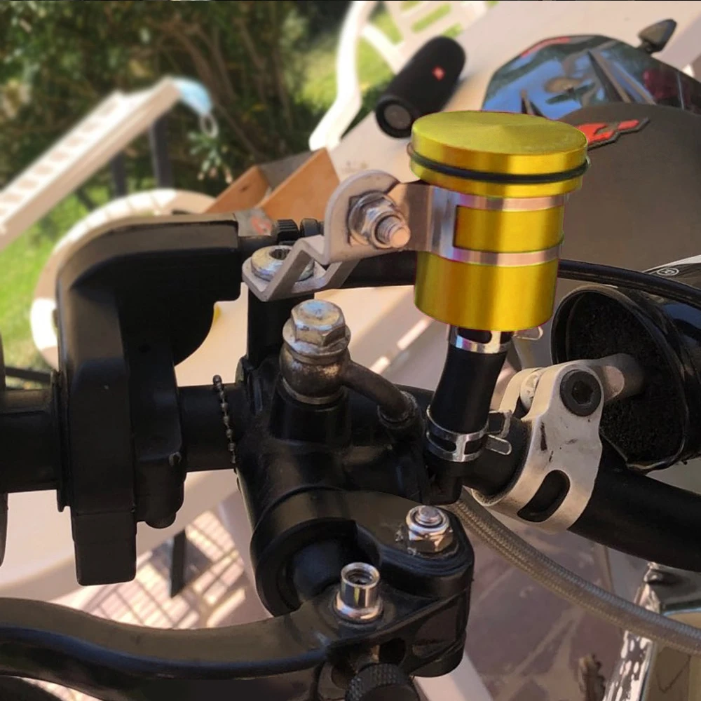Universal Aluminum Alloy  Motorcycle Brake Fluid Reservoir Motorbike Rear Clutch Tank Oil Fluid Cup for DUCATI YAMAHA SUZUKI