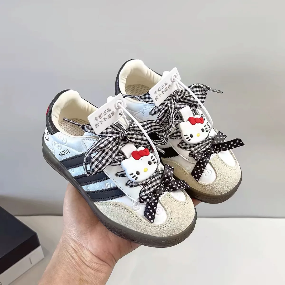 

Hello Kitty Spring Children's Casual Shoes Sanrio Girls Sports Shoes Fashion Sports Children's Board Shoes Non-Slip Soft Soled