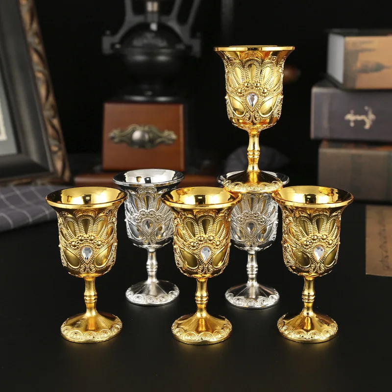 

Европейская ретро-кружка для байцзю, креативная персонализированная небьющаяся чашка для коктейлей, металлические украшения, декор для дома