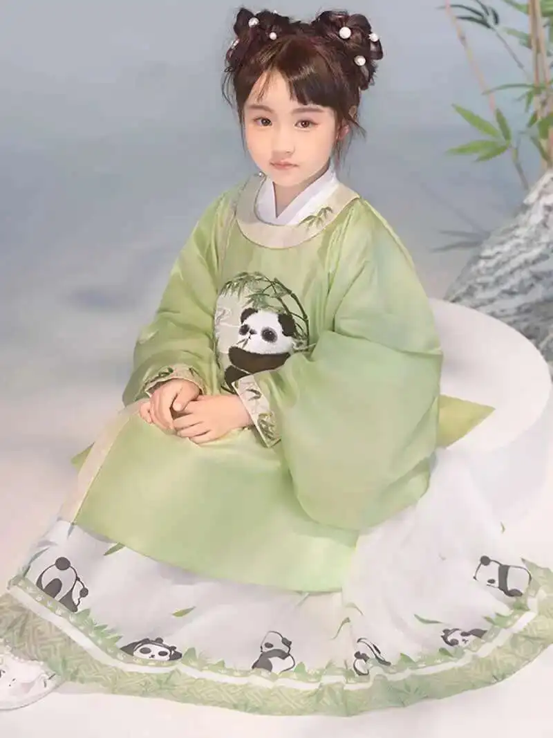 

Bright Moon Bamboo Rolling Panda Girl Round Neck Big Collar Makeup Clothing Ming Dynasty Hanfu Girl Parent Child