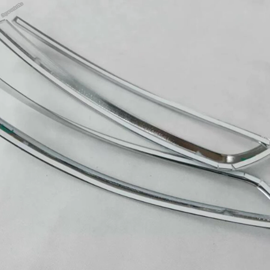 Lapetus Chrome Rear Bumper Tail Fog Lights Lamp Cover Trim Kit 2PCS Fit For Skoda Kodiaq 2017 - 2021 ABS Accessories Exterior