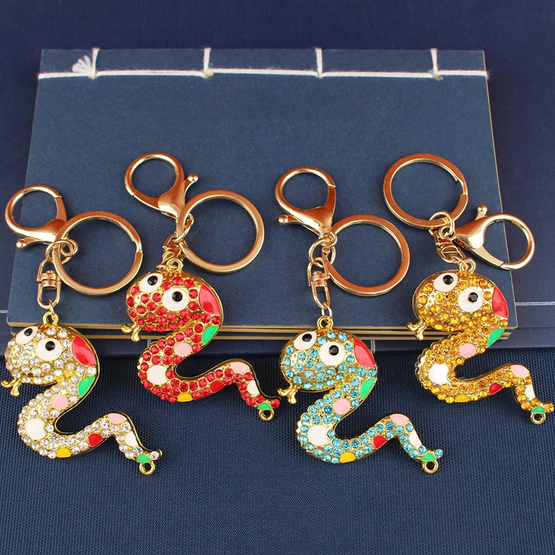 Cute Snake Keychain 2025 Lucky Zodiac Snake Key Ring Fashion Bag Pendant New Year Gift Rhinestone Keychain