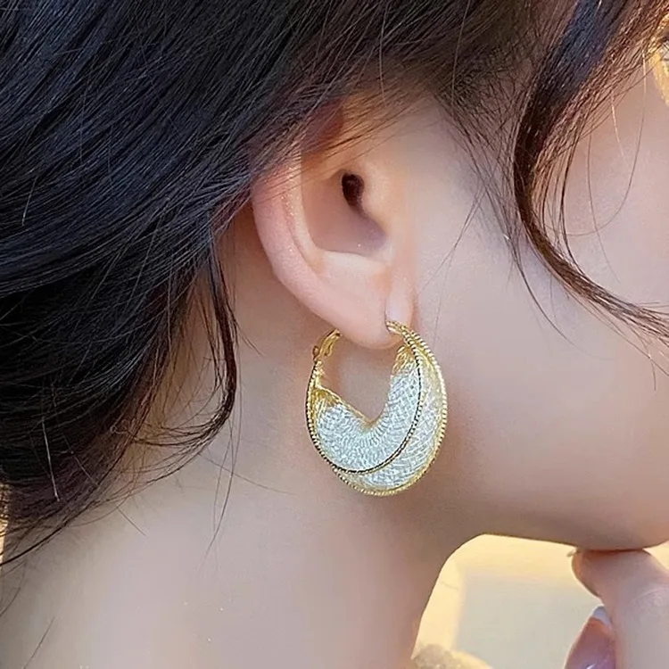 

Luxury gold wire mesh niche design earrings exquisite sense of high 2023 earrings female