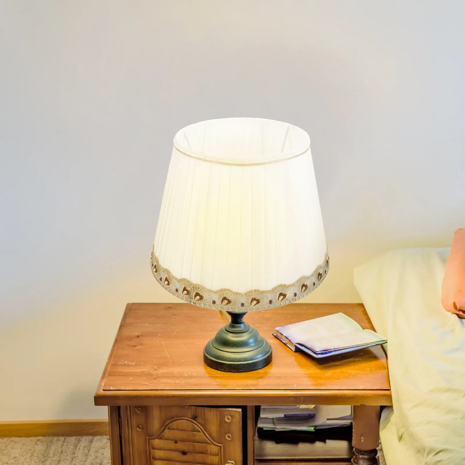 

Retro Style Lamp Shade E27 Socket Easy Install Durable Long-Lasting Simple Stylish Home Decor Light Cover Accessory