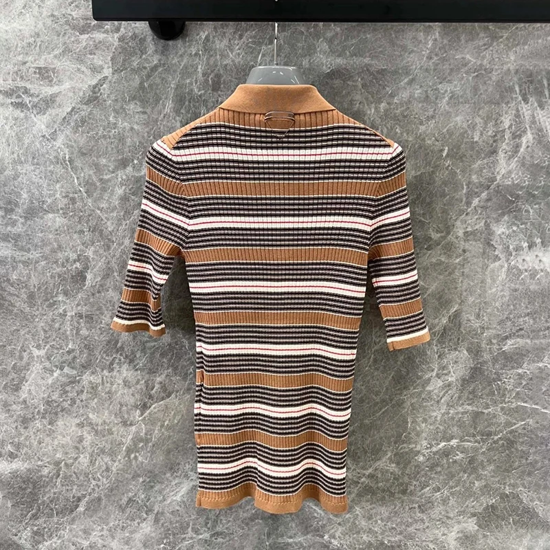 High-End ort-Sve  Ne Striped Knitwear for Young Girls Korean Sle Slim Fit Regular Length Autumn Season Faion