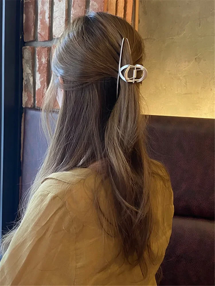 مشبك شعر معدني كبير غير لامع مبالغ فيه على الطراز الأوروبي والأمريكي مشبك شعر غطاء رأس نسائي
