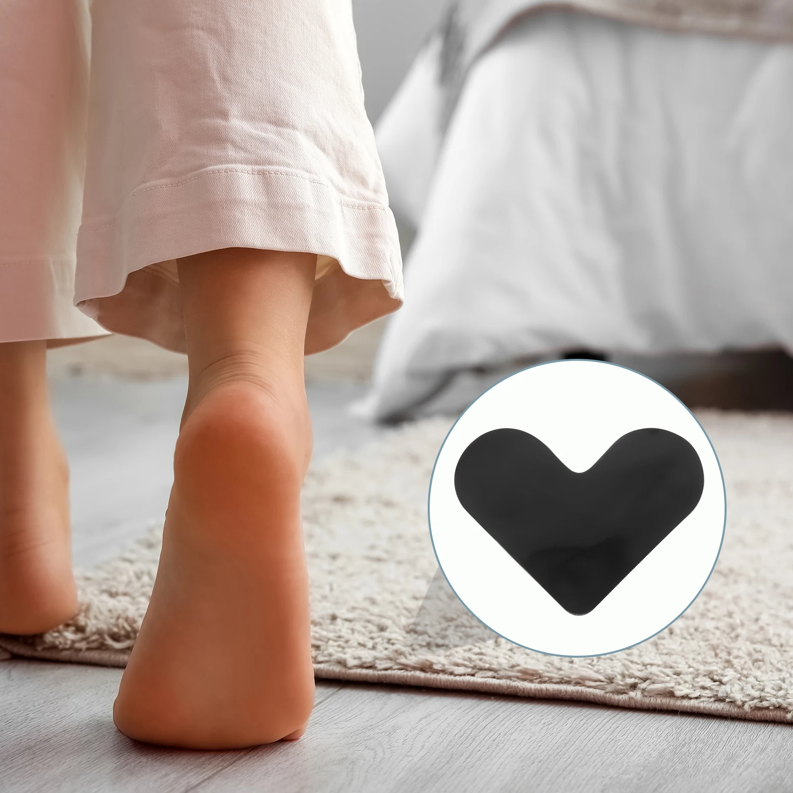 12 قطعة من ملصقات حاملات البساط المصنوعة من البولي يوريثان القابلة لإعادة الاستخدام لمنع الشباك والانزلاق على أرضية رخامية من الخشب الصلب