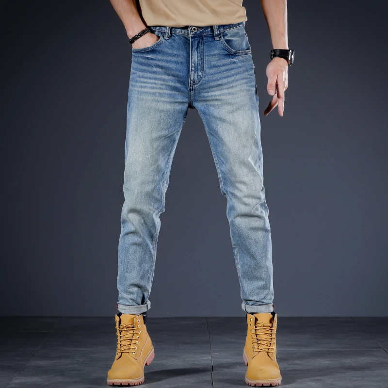 high quality 2024 men\'s jeans men\'s retro light blue slim fit small feet handsome and versatile pants denim skinny jeans men