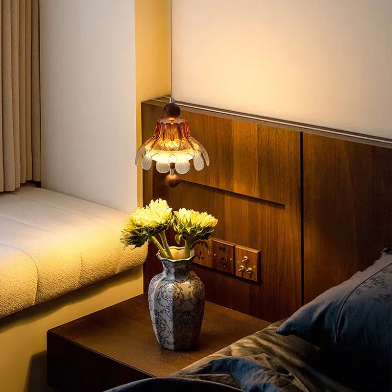 French Style Bedside Pendant Light Glass Floral Bedroom Mini Pendant Modern Dining Bar Counter Light Atmospheric Suspended Light