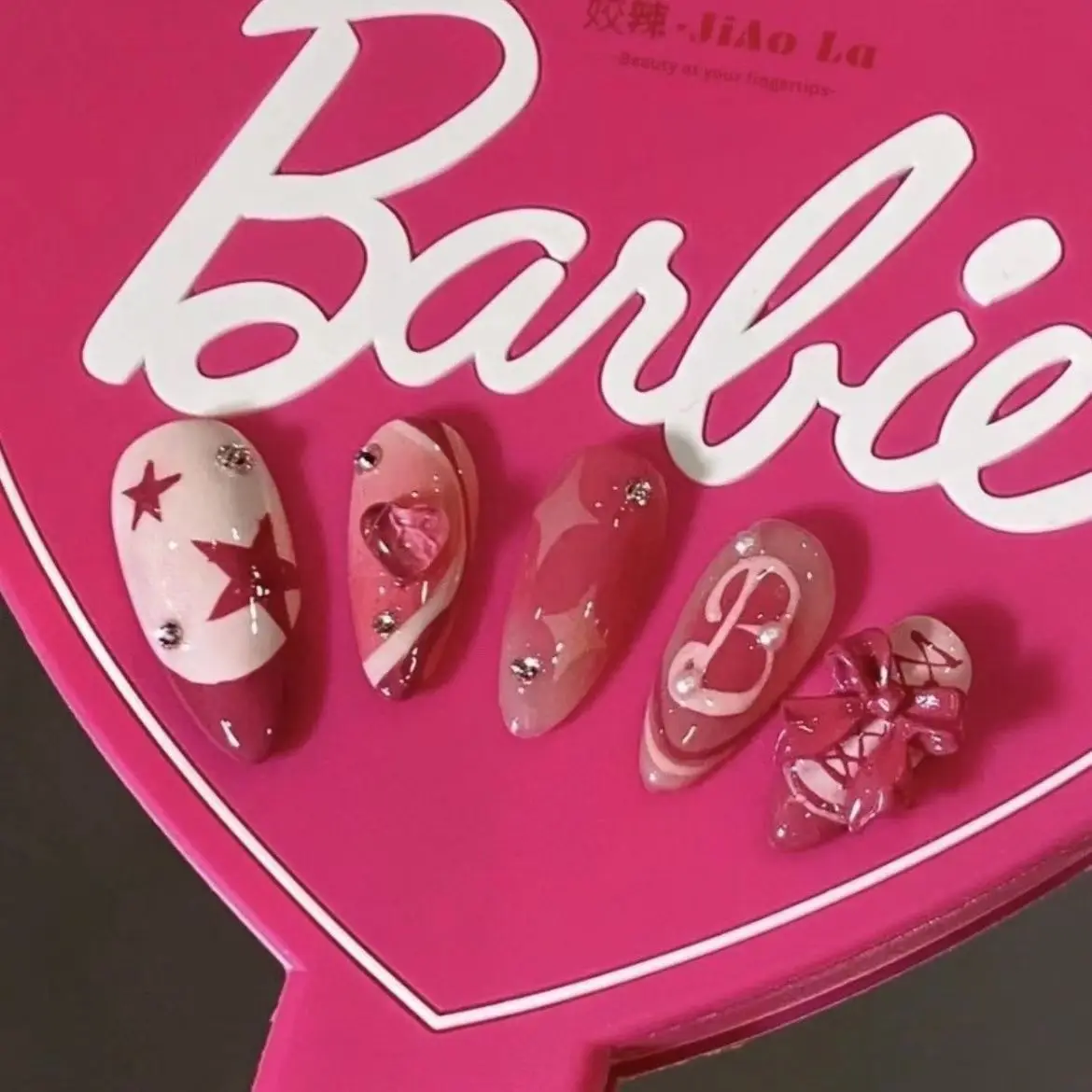 2024 nova barbie conjunta pura pintada à mão manicure doce legal bebês barbie moda festa unhas imprensa em