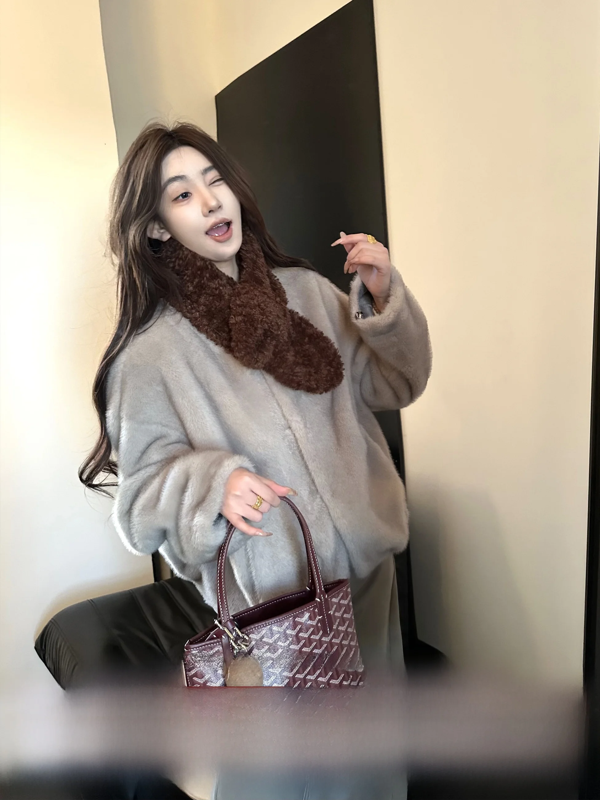 

Zoe Anymore ort Warm Loose Faux Fur Coat Eco-friendly ort Sle Korean Design Autumn Winter Outerwear for Women