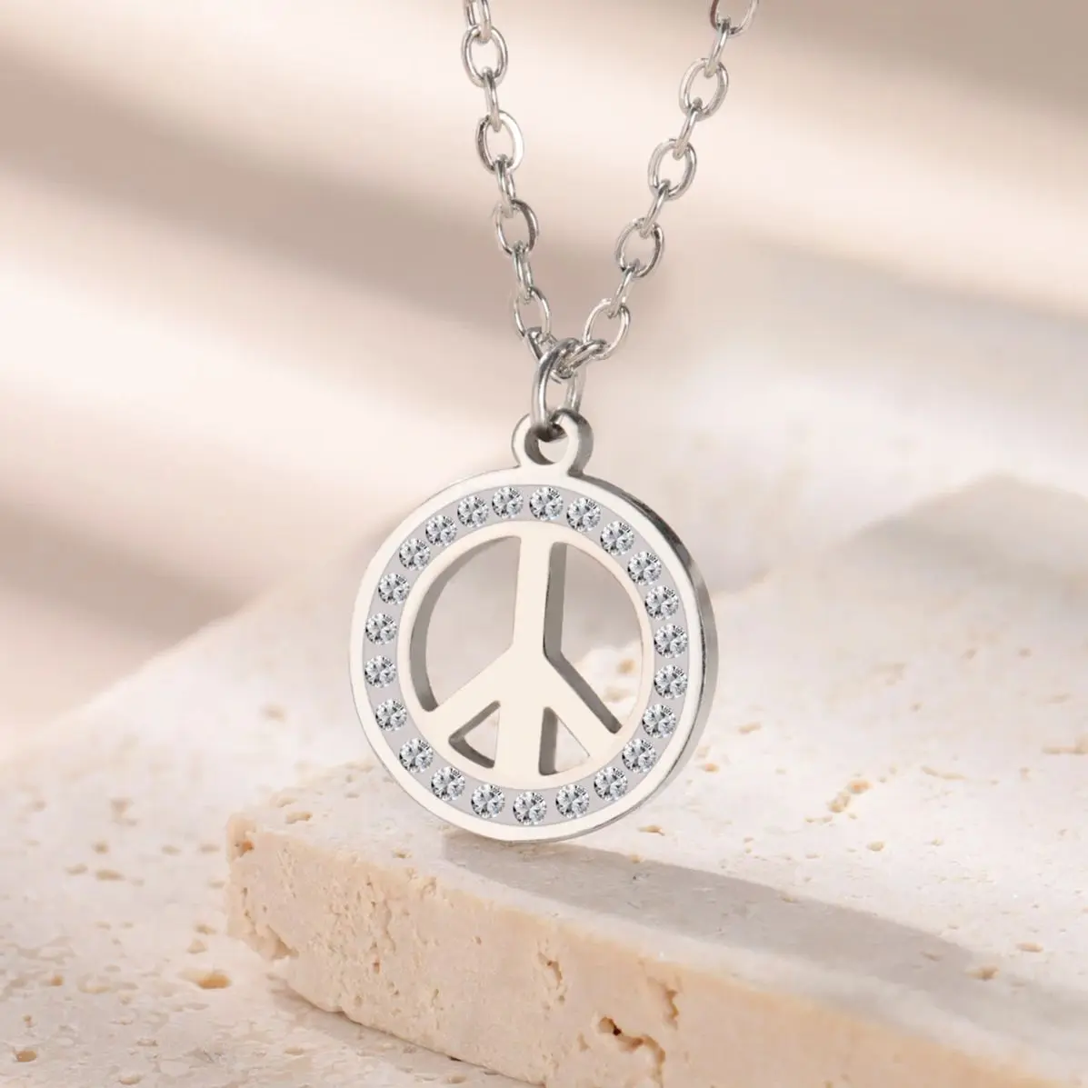 LIKGREAT Simple Circle of Peace Sign Symbol Necklace for Women Men Peace and Love Pendant Choker Jewelry Party Gifts