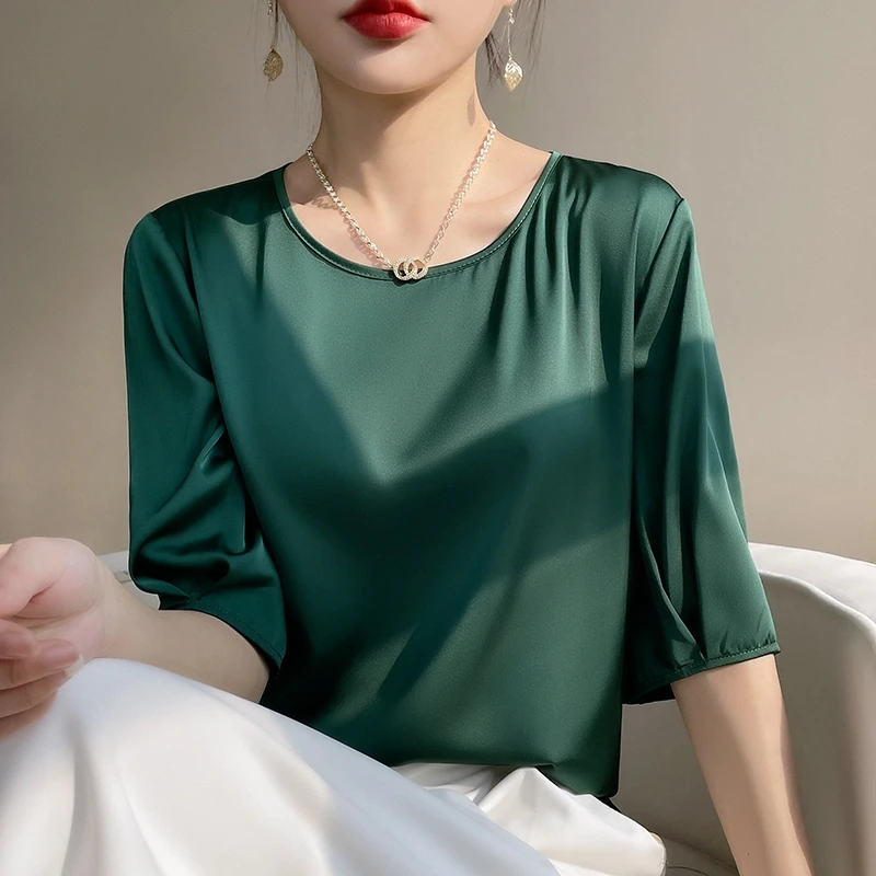 

2026 Весна/Лето Модная элегантная атласная рубашка из ацетата ледяного шелка Минималистичный топ из синтетического шелка со средними рукавами для офисных женщин