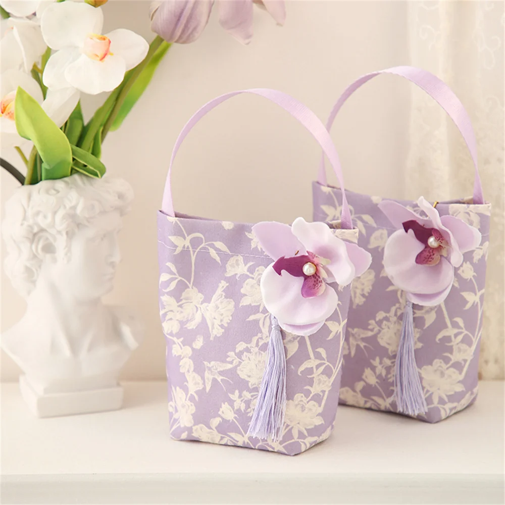 Retro Flower Handheld Candy Bags Wedding Gifts Packing Bags with Floral Pearl Tassel Portable Handbag Candy Storage Bags