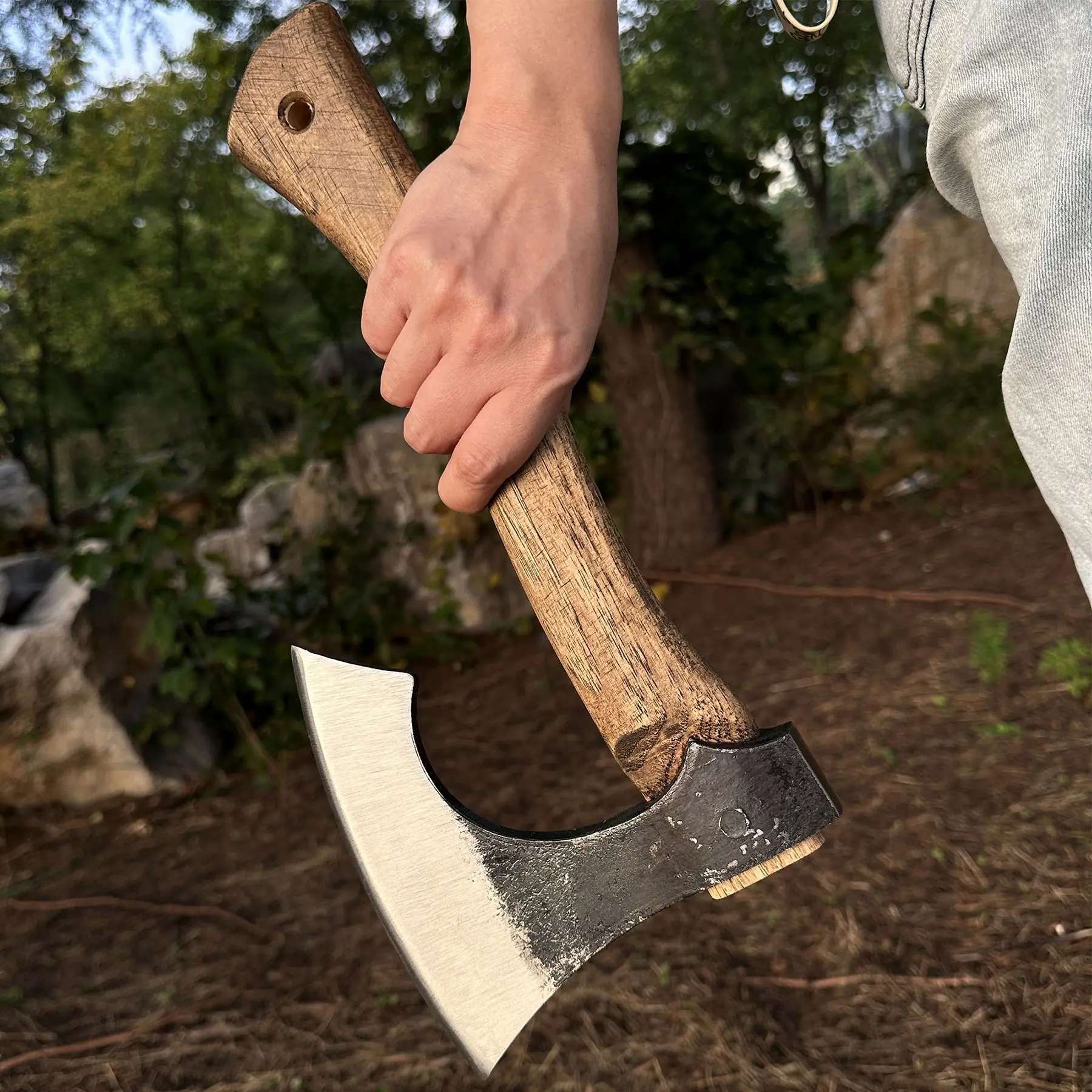 Portable Outdoor Camping Wide Blade Axe High Hardness Sharp Tree Cutting Camping Survival Multi Use Tactical Axe