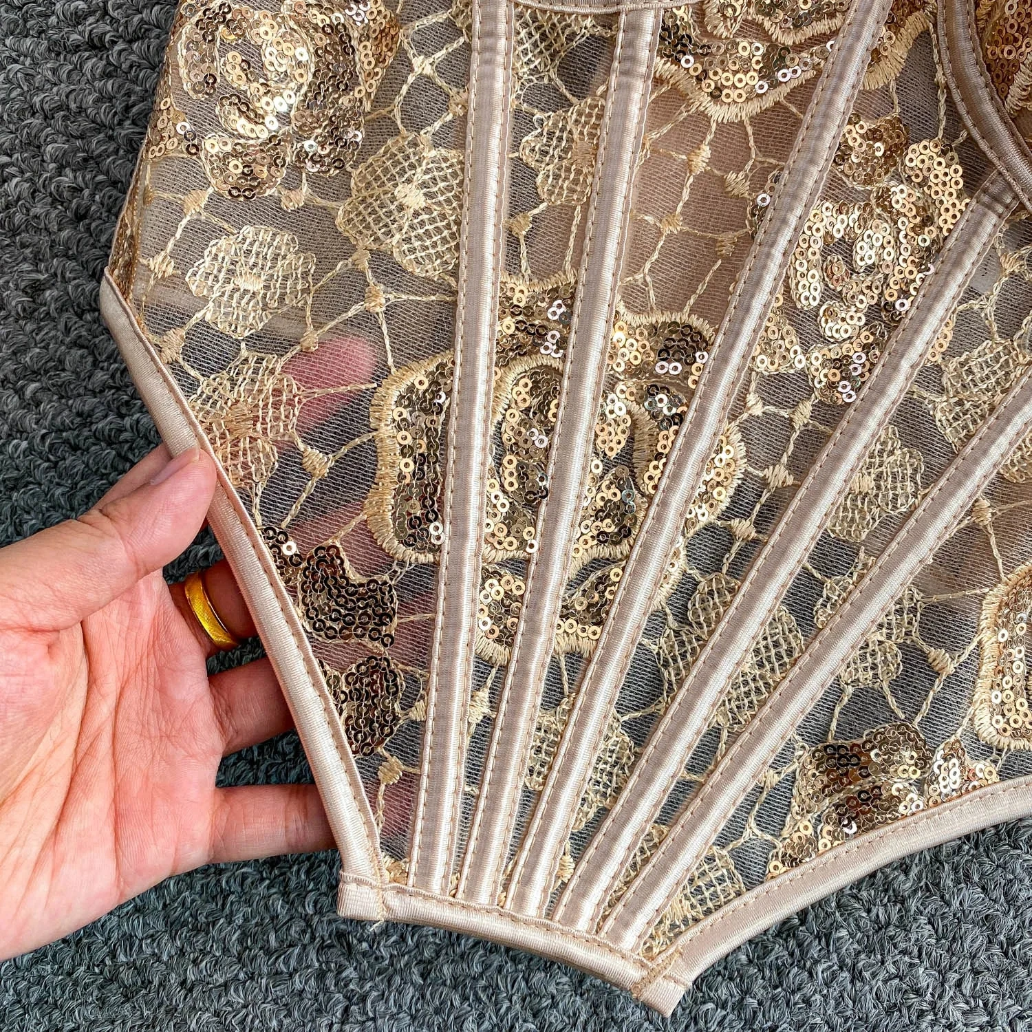 فاخر الترتر الدانتيل سيدة مشد أنيق لامعة المرأة بوستير الفتيات ضئيلة مساء ارتداء المحاصيل سيدة قصيرة الحلو محدد شكل الجسم الأعلى #4