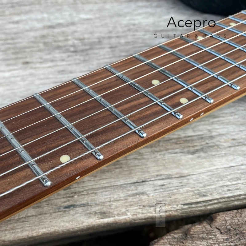 Mini Electric Guitar with 6 Strings, Rosewood Fretboard, 30 Inch, Mohogany Body, In Stock, Wholesale, China Guitar Factory