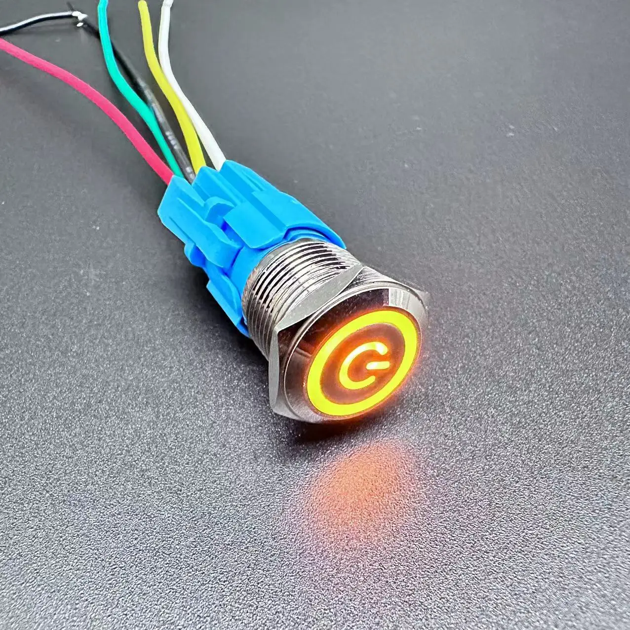 12/16/19/22MM Waterdichte Metalen Drukknop LED Licht Momentary Vergrendeling auto Motor Schakelaar 5V 12V 24V 220V Rood Blauw