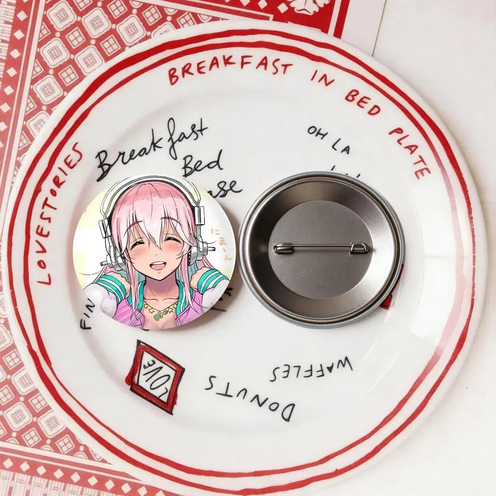 S-Super S-Sonico-o Badge Tinplate Soft Button Pin Brooch Metal Badge Custom Jewelry Accessories Hat