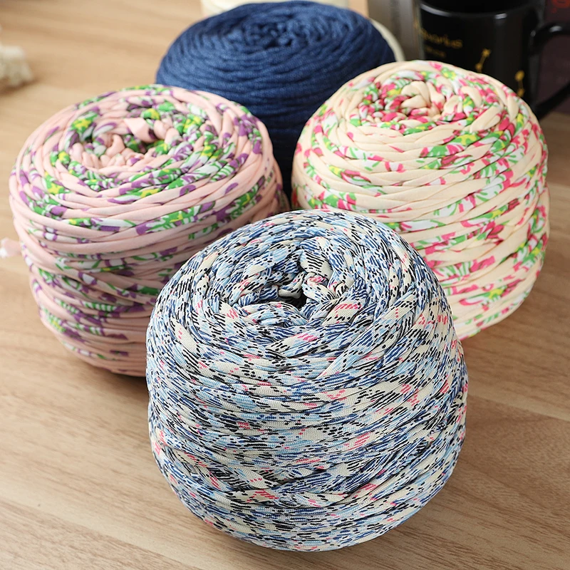 Large Rolls of Fabric Yarn, Polyester Yarn, with Colorful and Diverse Patterns, Suitable for Knitting Bags, Slippers, and Other Handmade Crafts. Suitable for Beginners, Easy to Knit with Elasticity. 1 Bag = 2 Pieces = 600g
