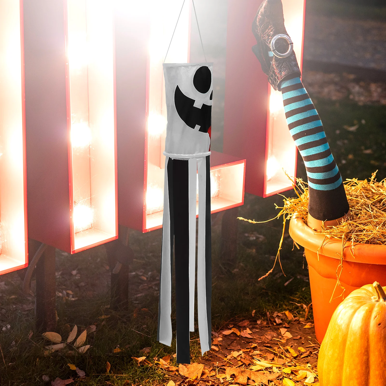

Ghost Windsock Halloween Decoration Yard Flag Wind Direction Outdoor Party Decorations Garden Front Door Lovers