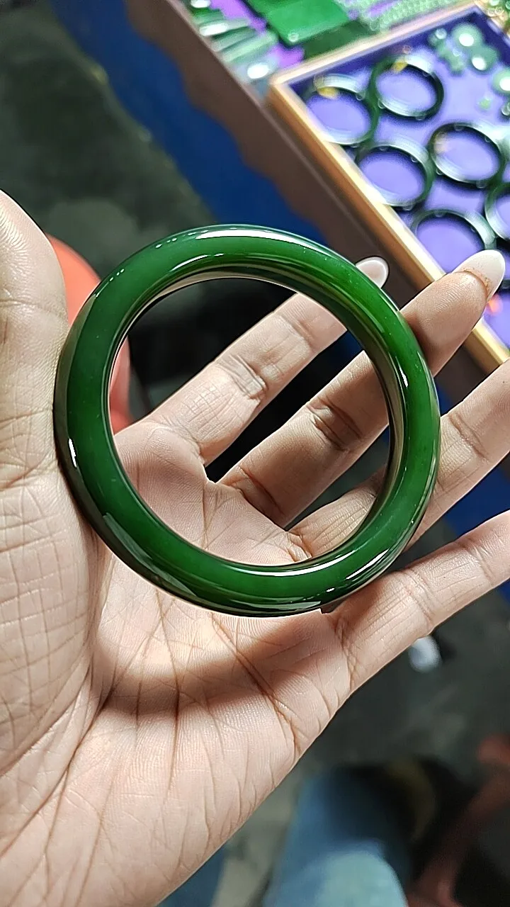 

8 Genuine Myanmar jadeite bracelet women's round bar girl jade bracelet natural spinach green