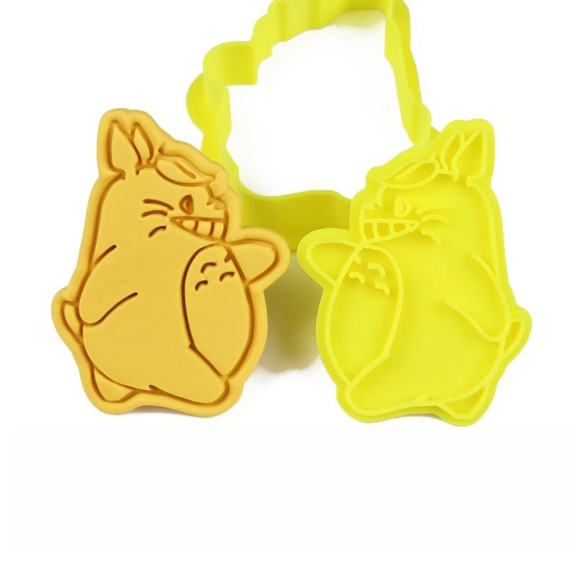 My Neighbor Totoro Manga Pattern Embossing Punch DIY Craft Mold Paper Art Punch Tool Creative Scrapbook Journal Making Supply