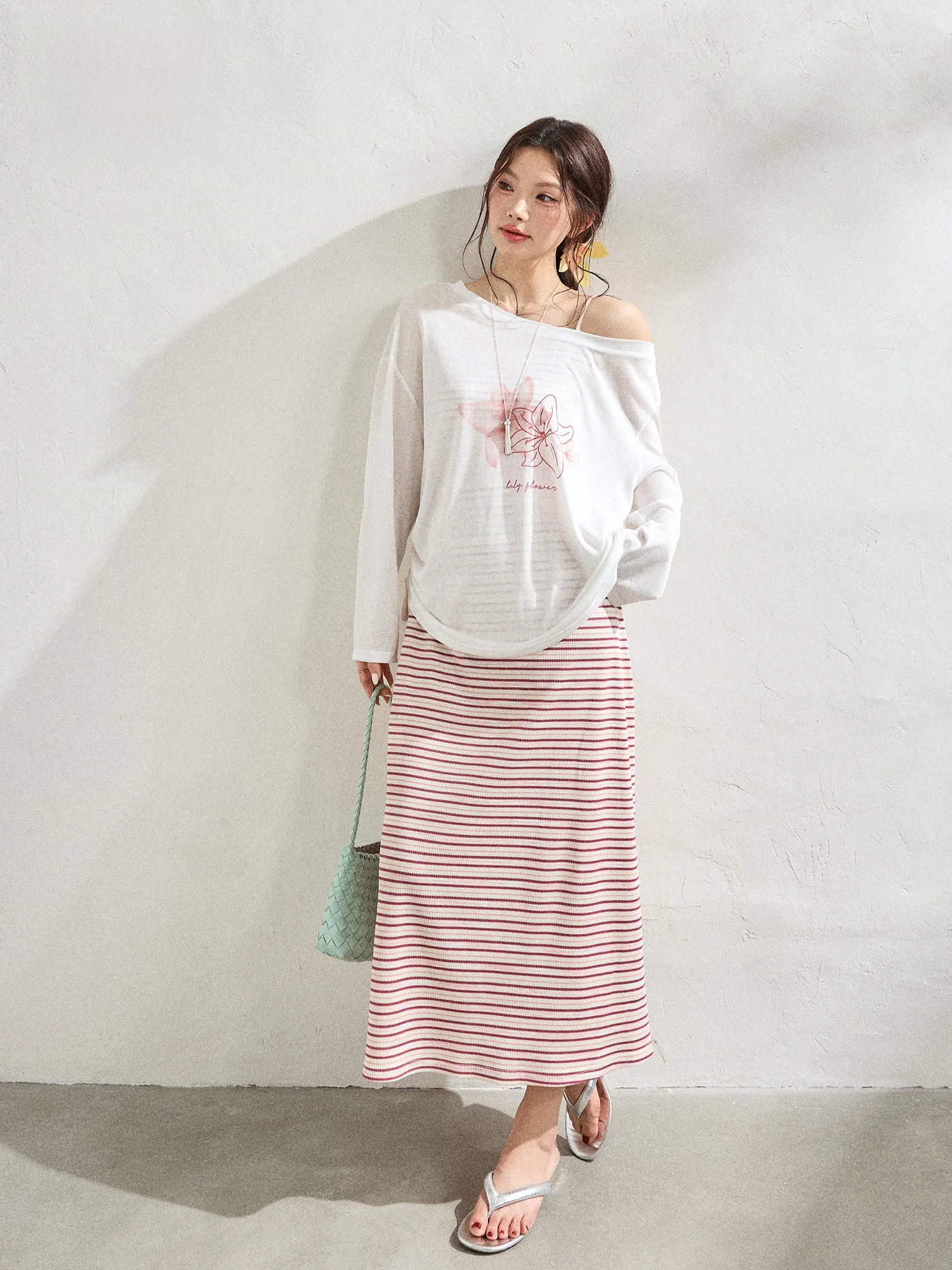 

Корейский комплект больших размеров: топ с цветочным принтом и полосатые брюки для женщин больших размеров с эффектом похудения