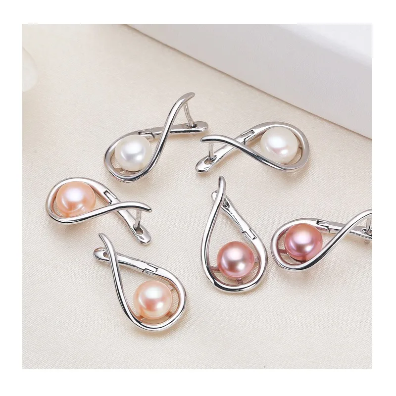 

Freshwater Pearl Ear Buckle Light Luxury Niche Design High Sense Fashion Temperament New Freshwater Pearl Earrings Earrings Wome