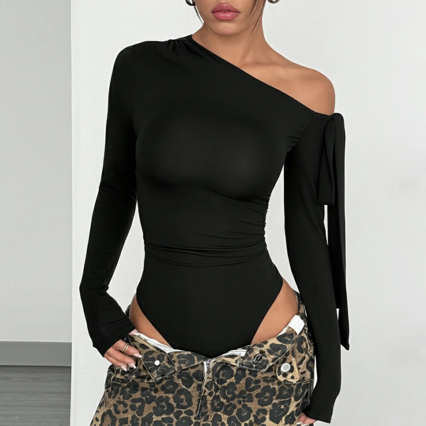 

Elegant Fashion Bandage Bodysuits Sexy Slim Solid Off-Shoulder Long Sleeve Rompers Women 2025 Autumn Spring Streetwear Ladies