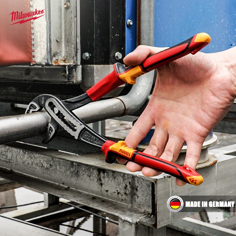 

Milwaukee 10 inch VDE insulated water pump pliers 240mm, manual tool for electrician water pump pliers maintenance 4932464574