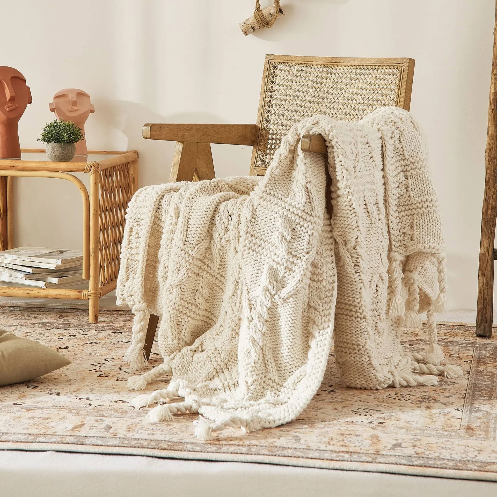 Nordic Beige Knitted Tassel Throw Blanket for Couch, Soft Cozy Living Room Decorative Blanket, Home Decor Gift