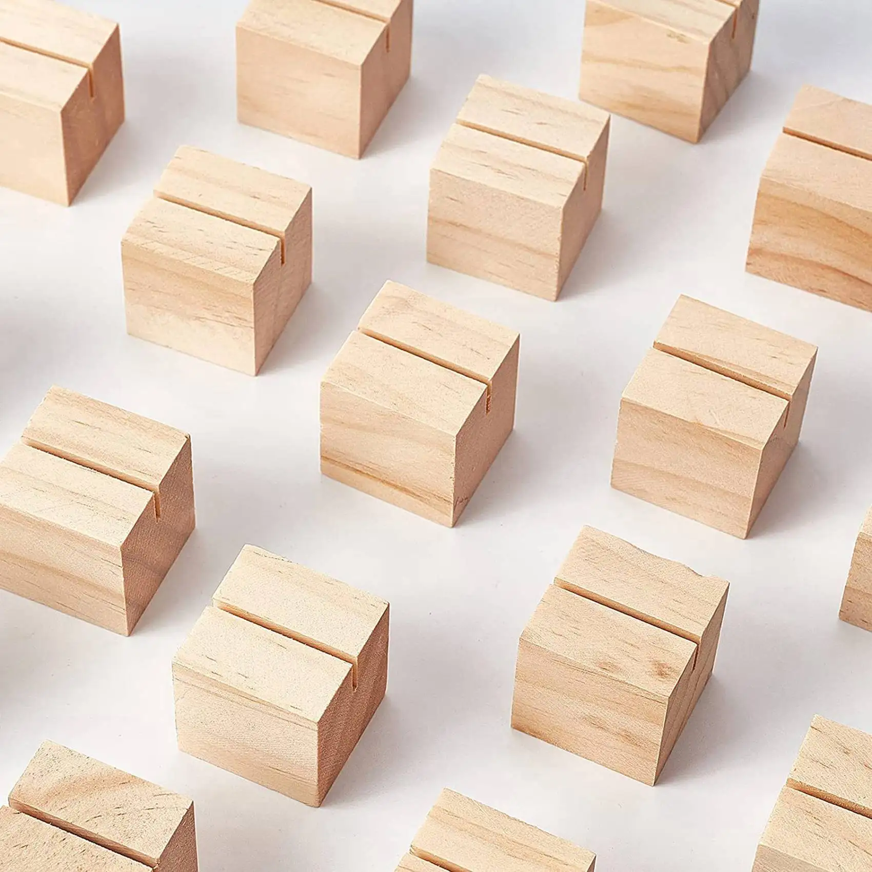 

60 шт. деревянный держатель для визиток, деревянные подставки для номеров стола, держатели для карточек из цельного дерева для именных бирок, фотографий, открыток-AT30