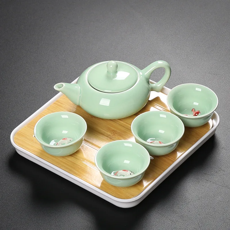 

Complete Set of 1 Pot and 4 Cups Kung Fu Tea Set