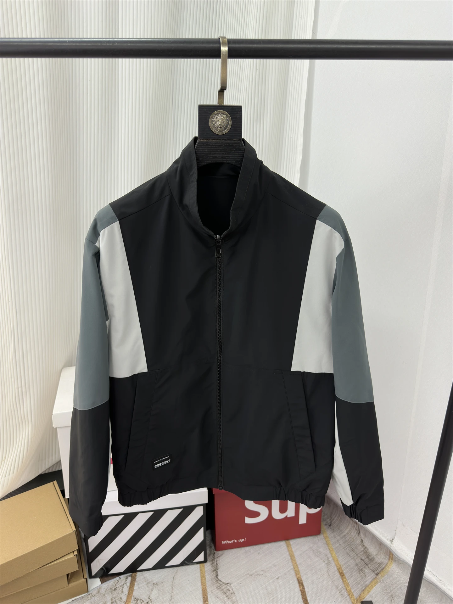 

Casual Thin Stand Collar Men's Jaet Faion Color Blo Spring Outerwear Dual-Sided Wear Polyester Fiber Long Sve Zipper...