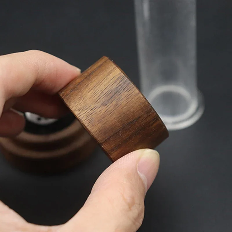 Dadi magici riempiti d'acqua |   Magiro Hydro Die Illusione visiva |   Trucco magico di strada ipnotico da vicino |   Mentalismo Prop