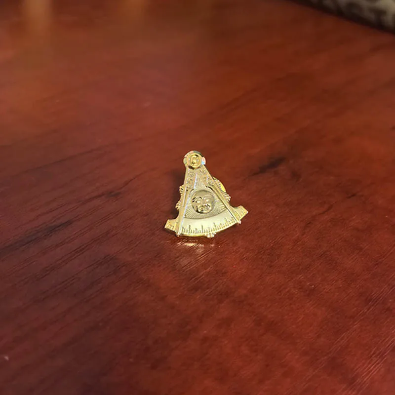 

1pcs Masonic Brooches and Pins Badge Past Master Free Masons Lapel Pin Freemason Metal Craft